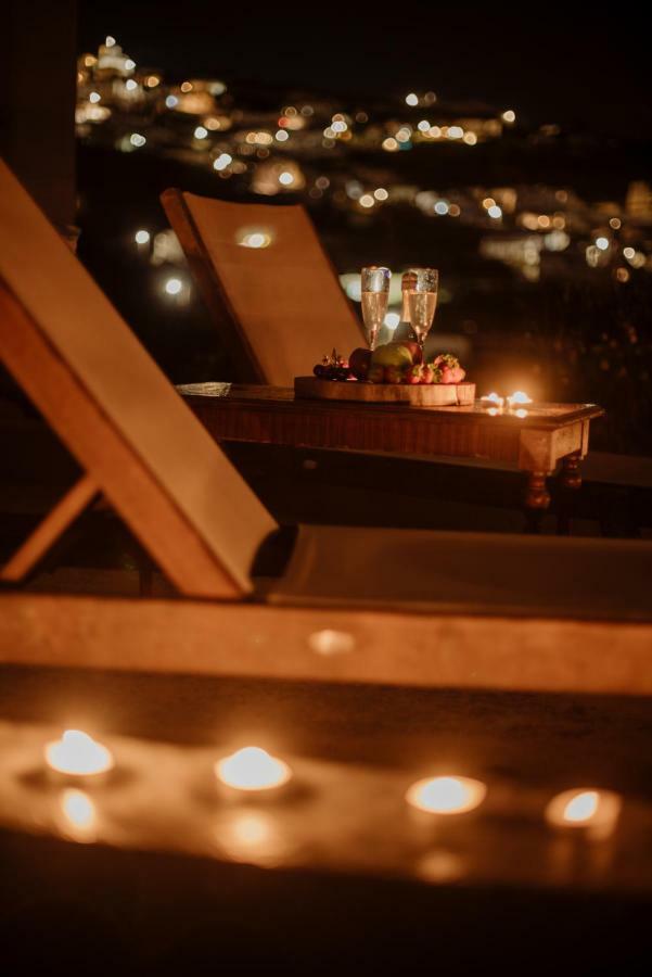 Pueblo Viejo Suites Kamari  Bagian luar foto
